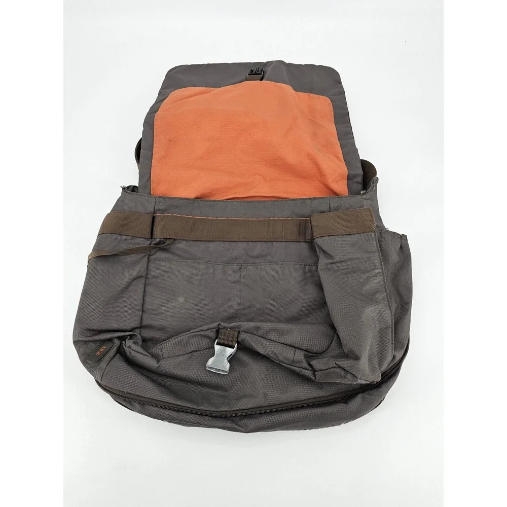 Tumi‎ T-Tech Essential Gear Black Laptop Messenger Bag - Preowned